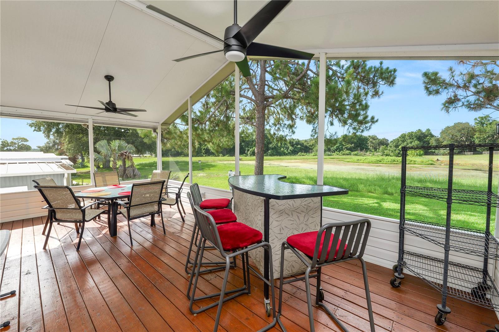 LAKESIDE HILLS ESTATES - Residential
