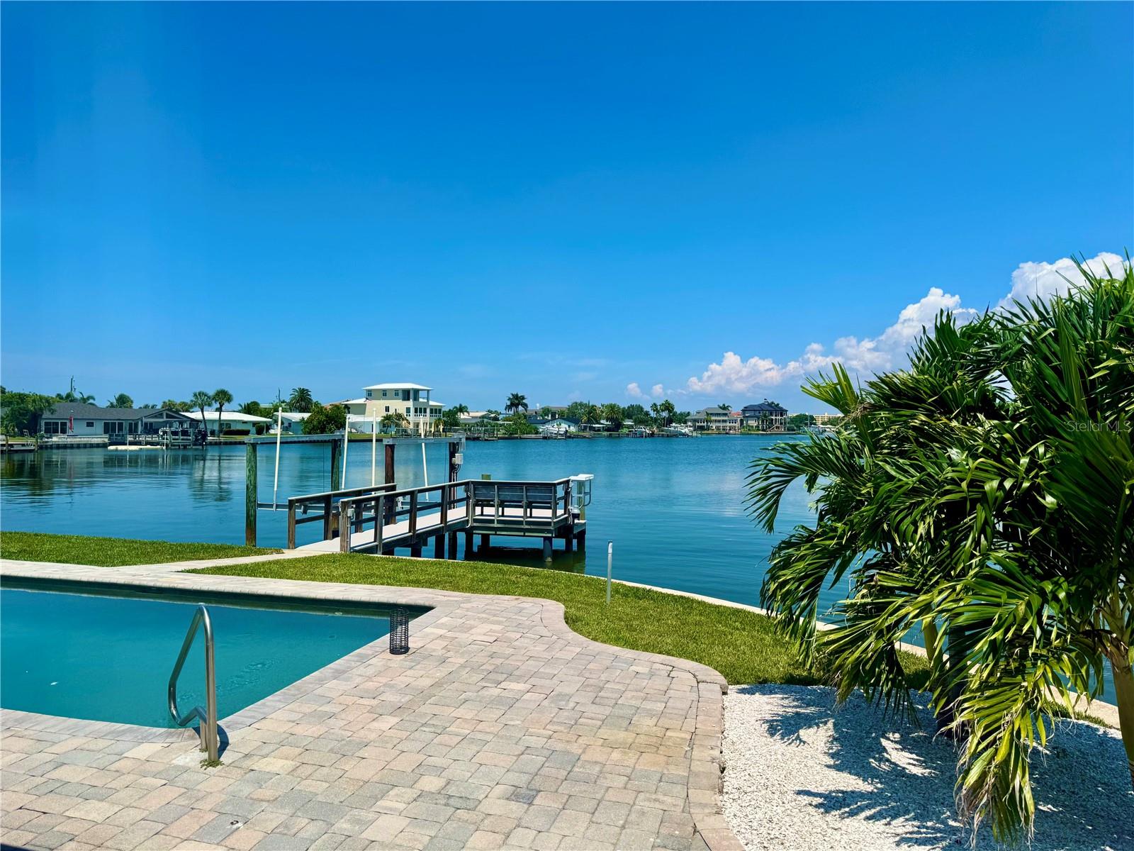 HARBOR BLUFFS SEC 4 - Residential