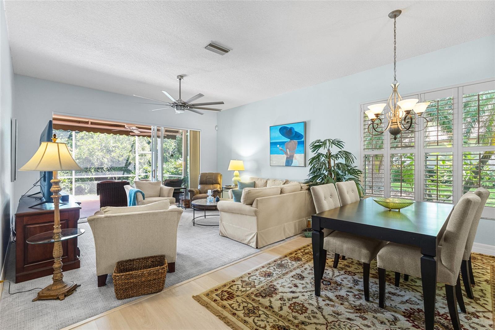 RIVER CLUB - Residential