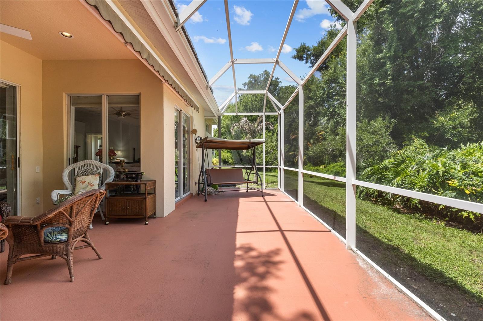 RIVER CLUB - Residential