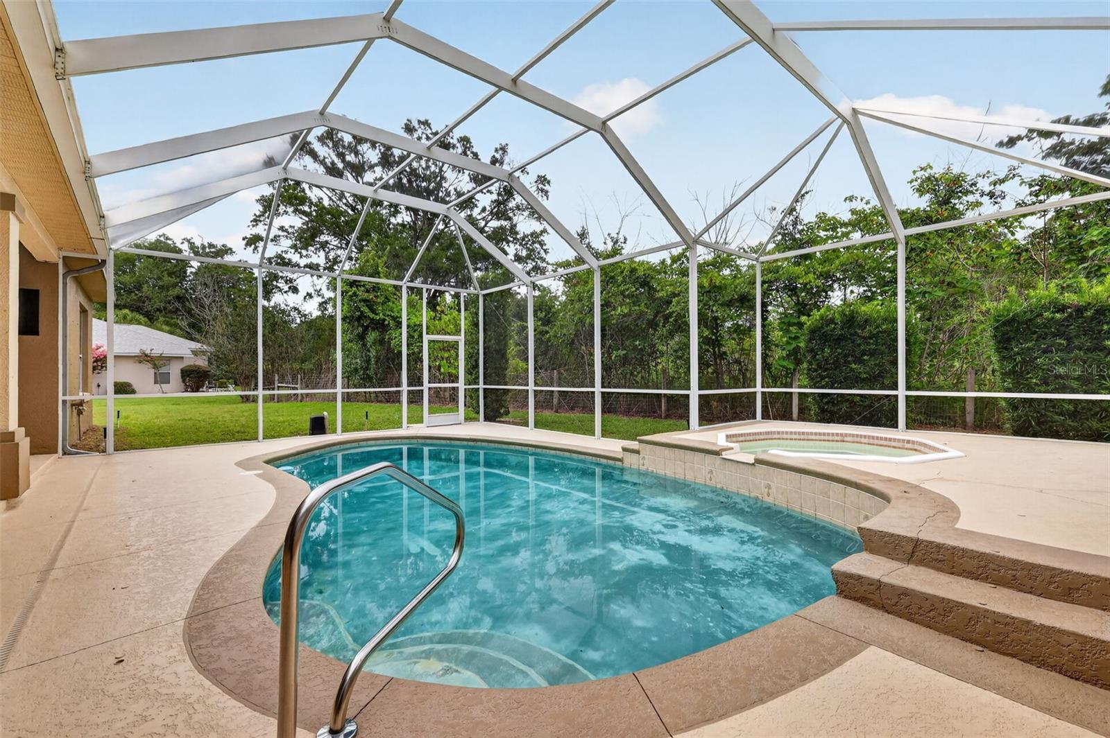 EVERGREEN ESTATE - Residential