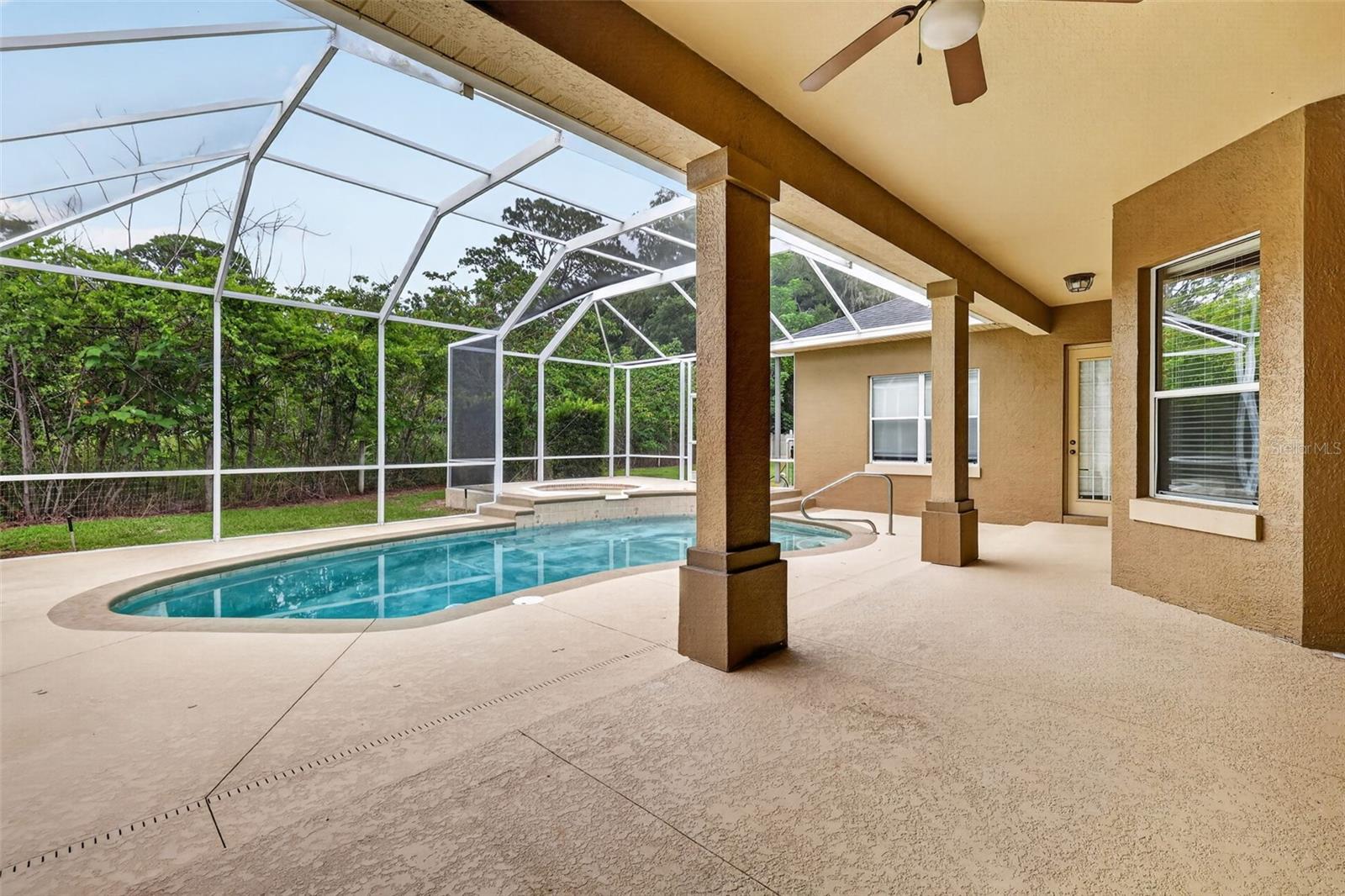 EVERGREEN ESTATE - Residential