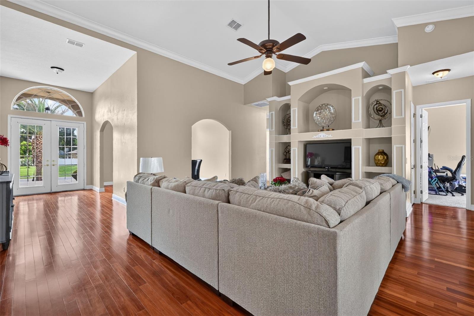 EVERGREEN ESTATE - Residential