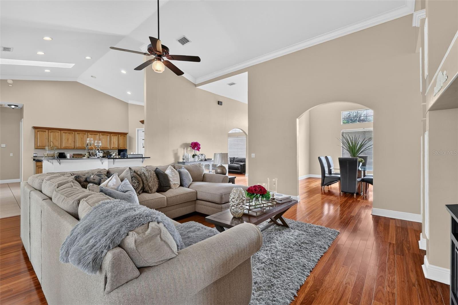 EVERGREEN ESTATE - Residential