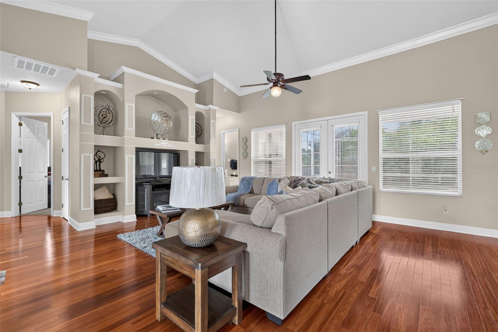 EVERGREEN ESTATE - Residential