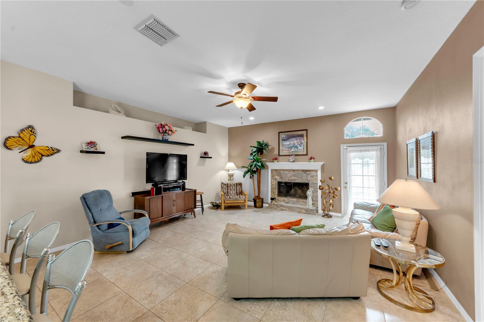 RIO VISTA - Residential