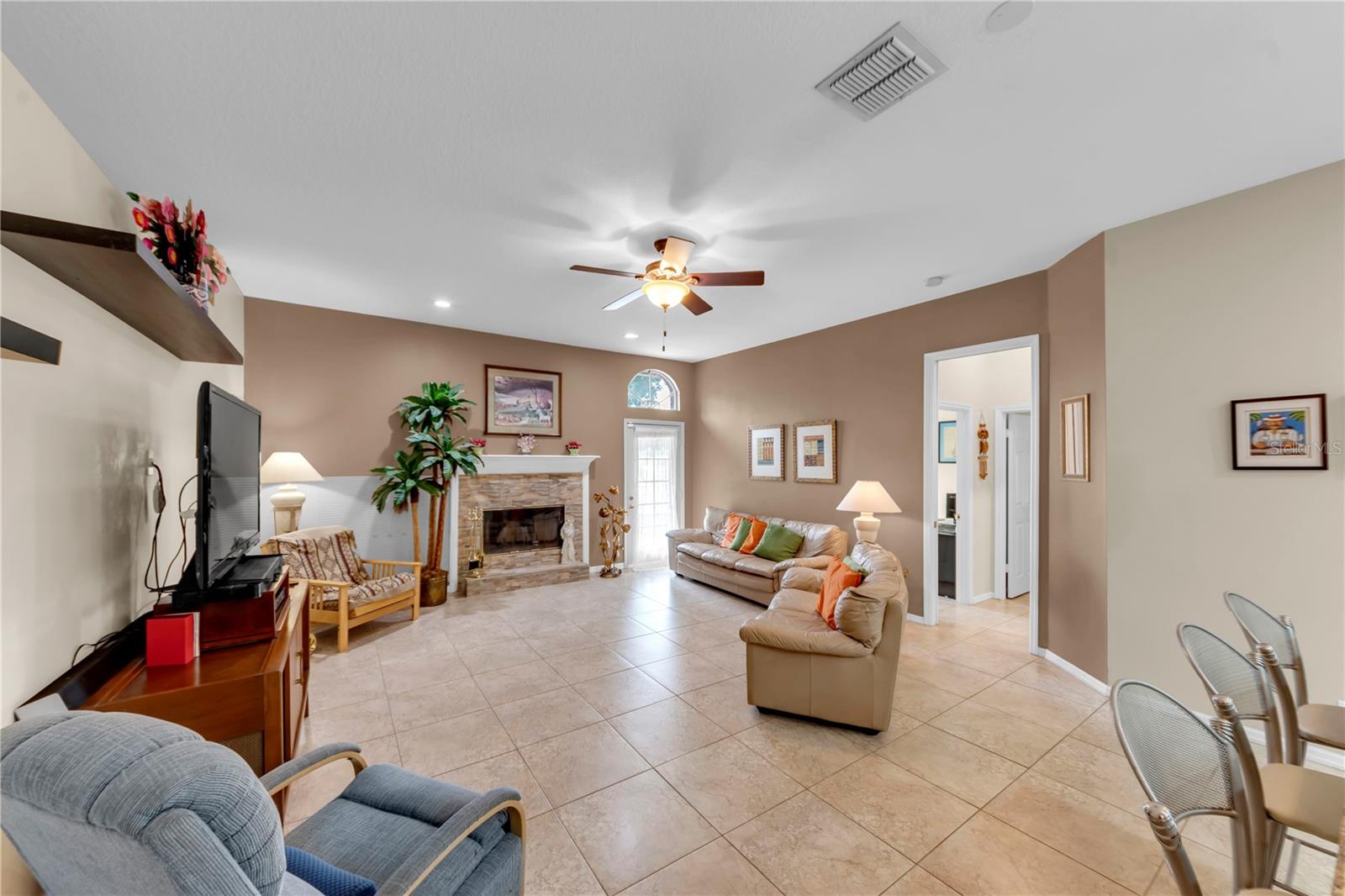 RIO VISTA - Residential