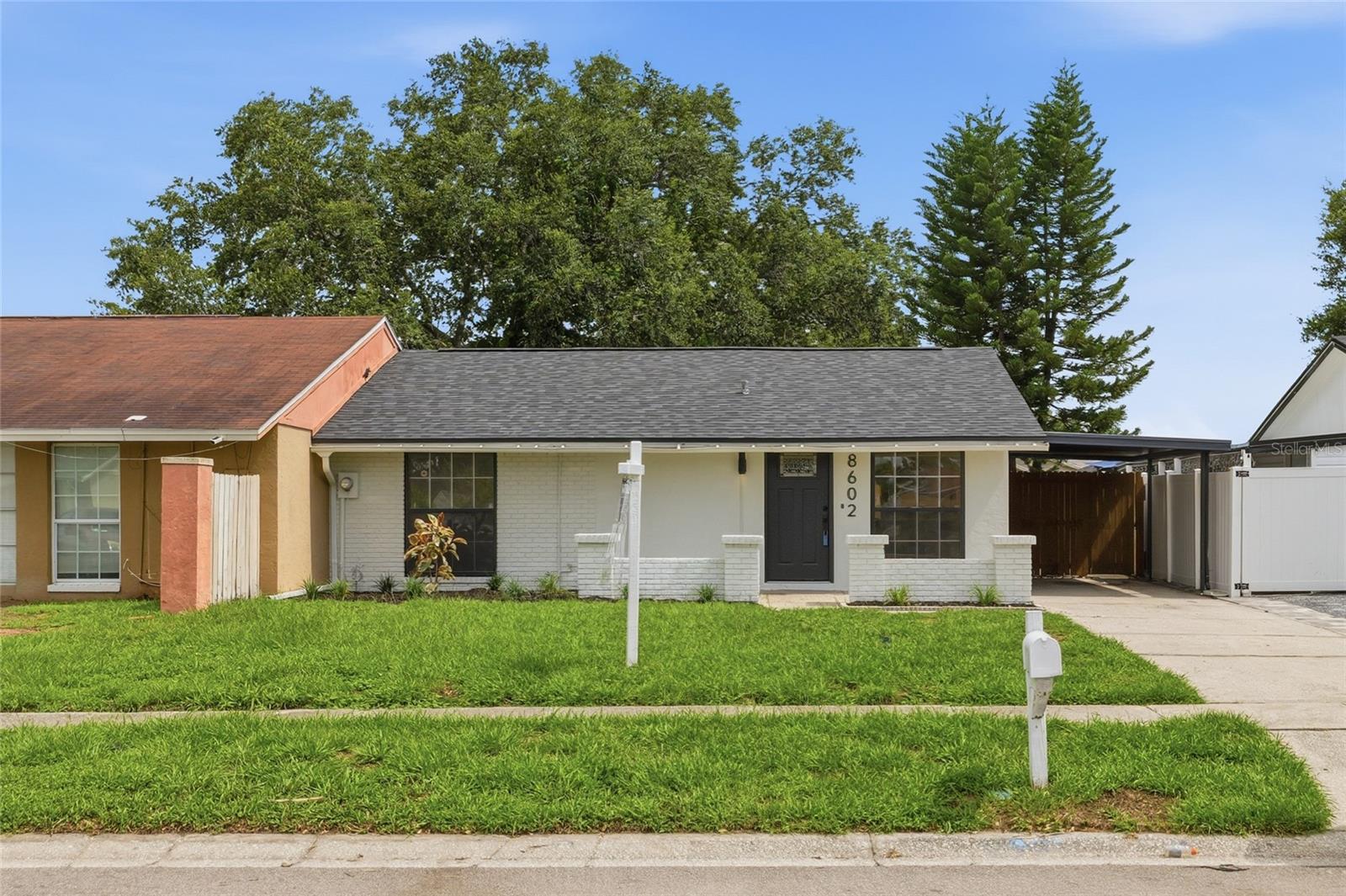 PINEHURST VILLAS - Residential