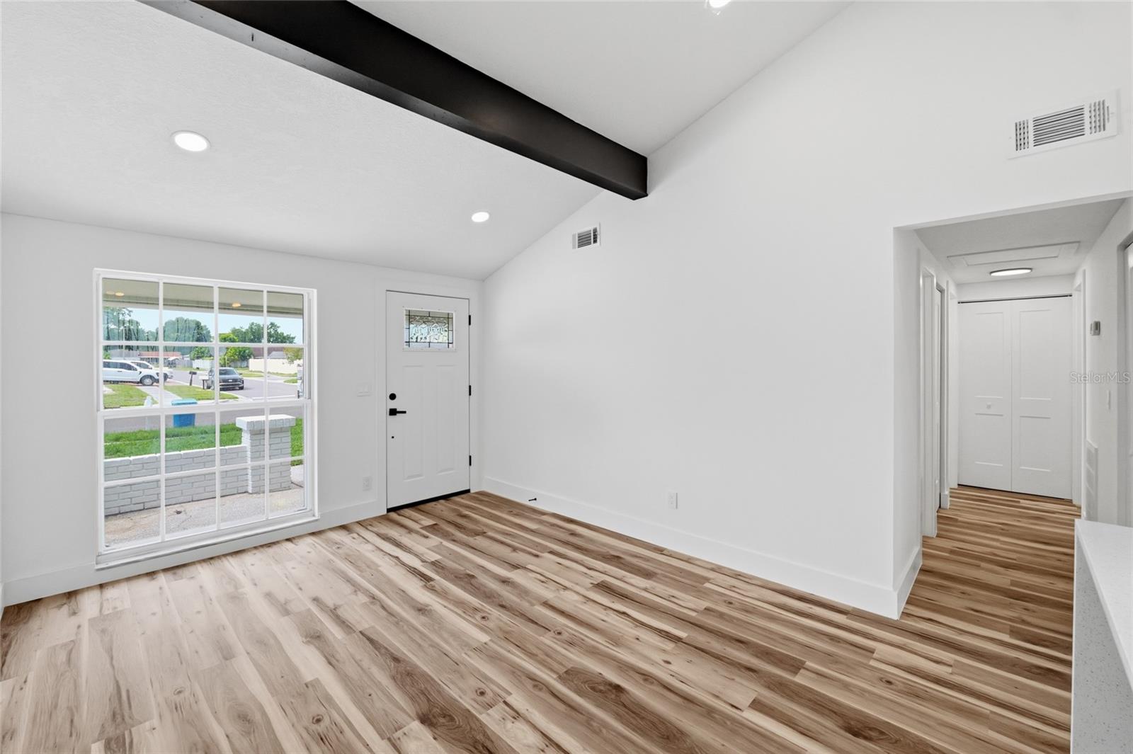 PINEHURST VILLAS - Residential