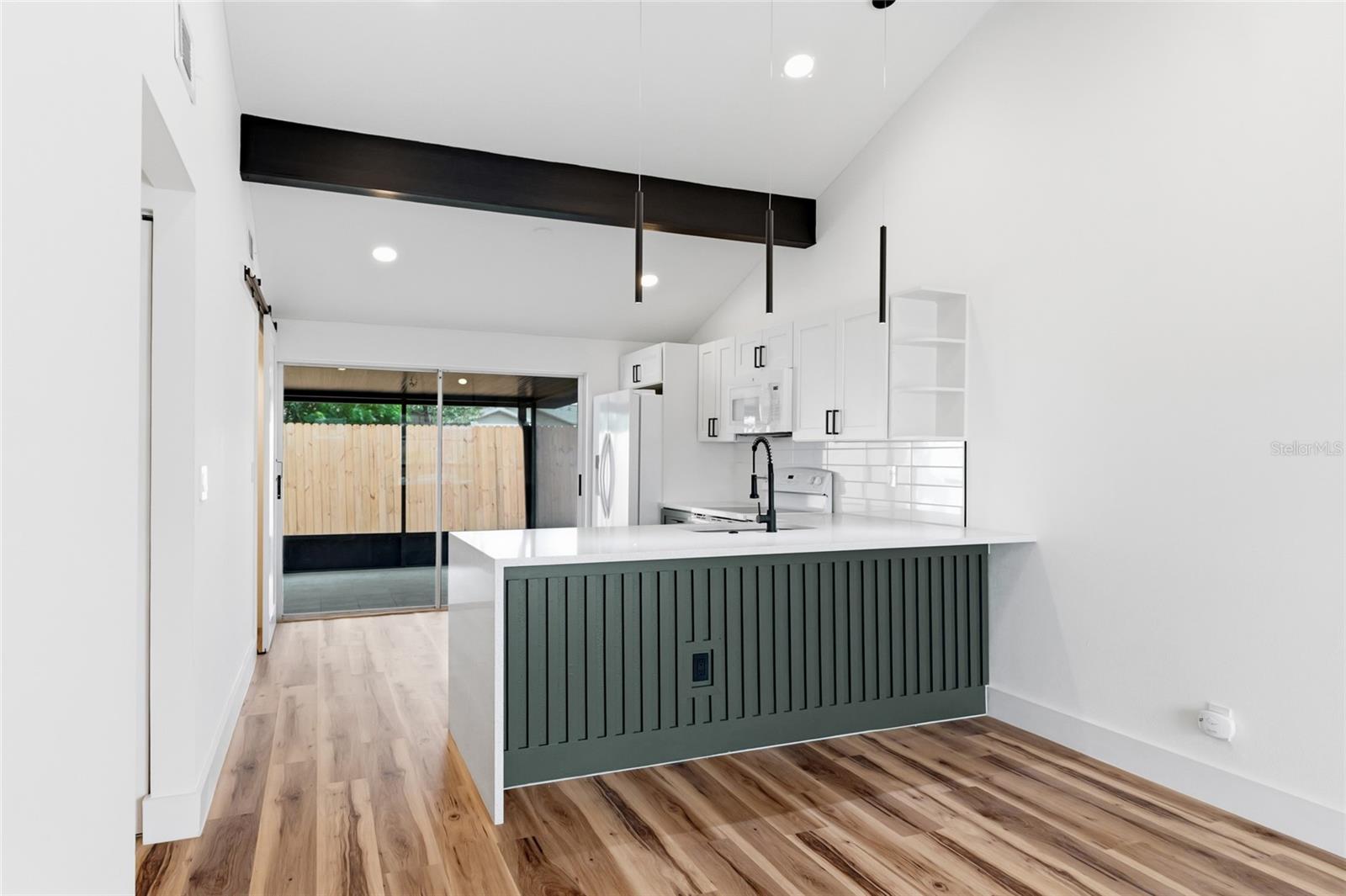 PINEHURST VILLAS - Residential