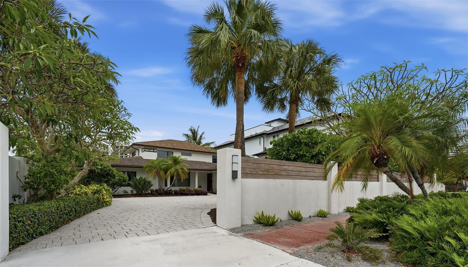 SAINT ARMANDS DIV JOHN RINGLING ESTATES - Residential