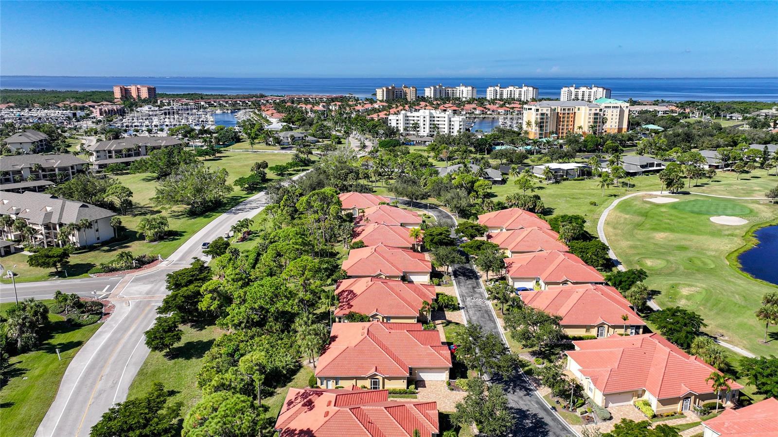 VILLAS AT COBIA CAY CONDO - Residential