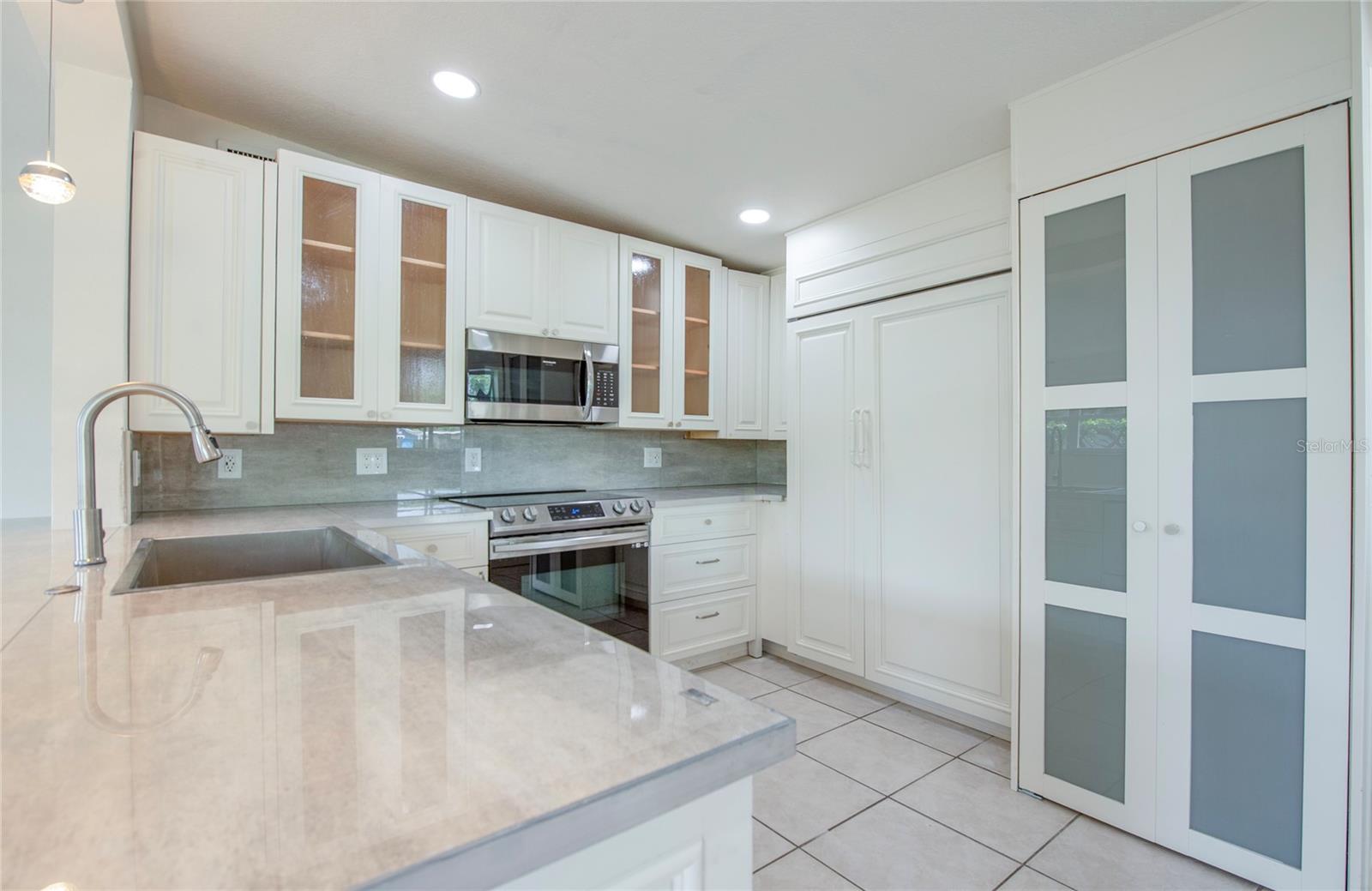 ORANGE LAKE VILLAGE - Residential