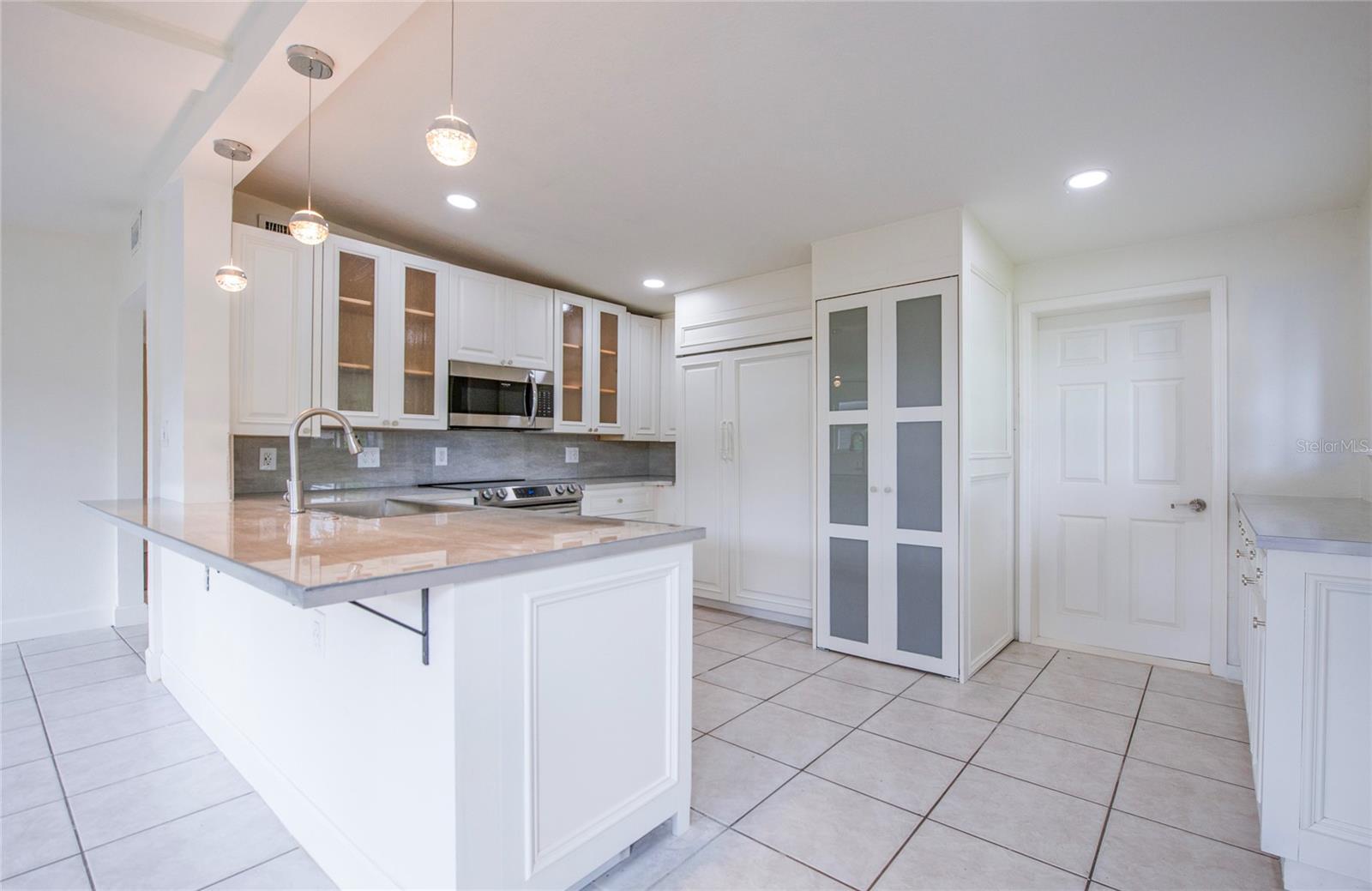 ORANGE LAKE VILLAGE - Residential