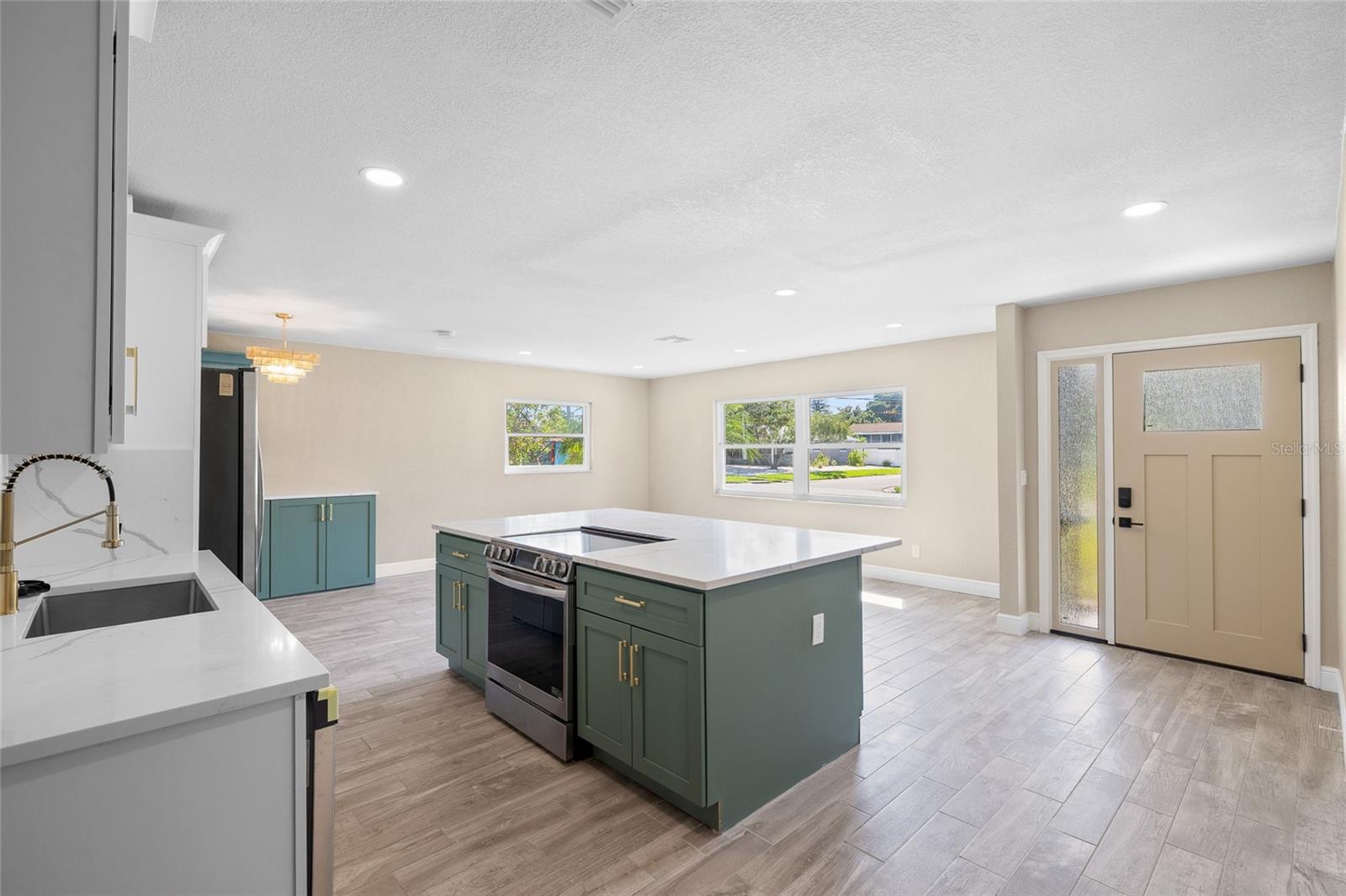 SHORE ACRES DENVER ST REP BAYOU GRANDE SEC - Residential