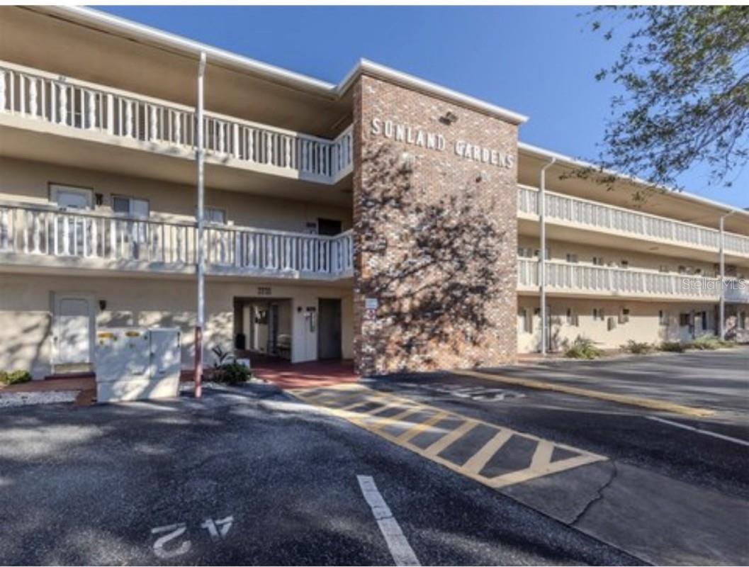 GREAT LOCATION for Seasonal or Full time 55+ Residents. Just minutes from downtown Sarasota & a straight drive to Siesta Keys world-famous beaches. Interior completely remodeled, designed the Kitchen with an open layout with Quartz Countertops, custom white cabinets, & SS Appliances. Bathroom got a complete makeover. New Luxury Vinyl flooring throughout, new modern interior Doors, Fans & Lighting. Community Pool, Laundry facilities & storage space for each unit. Walk to Dining, Shopping & CMX Cinemas/Bistro. Low HOA Monthly Fee.