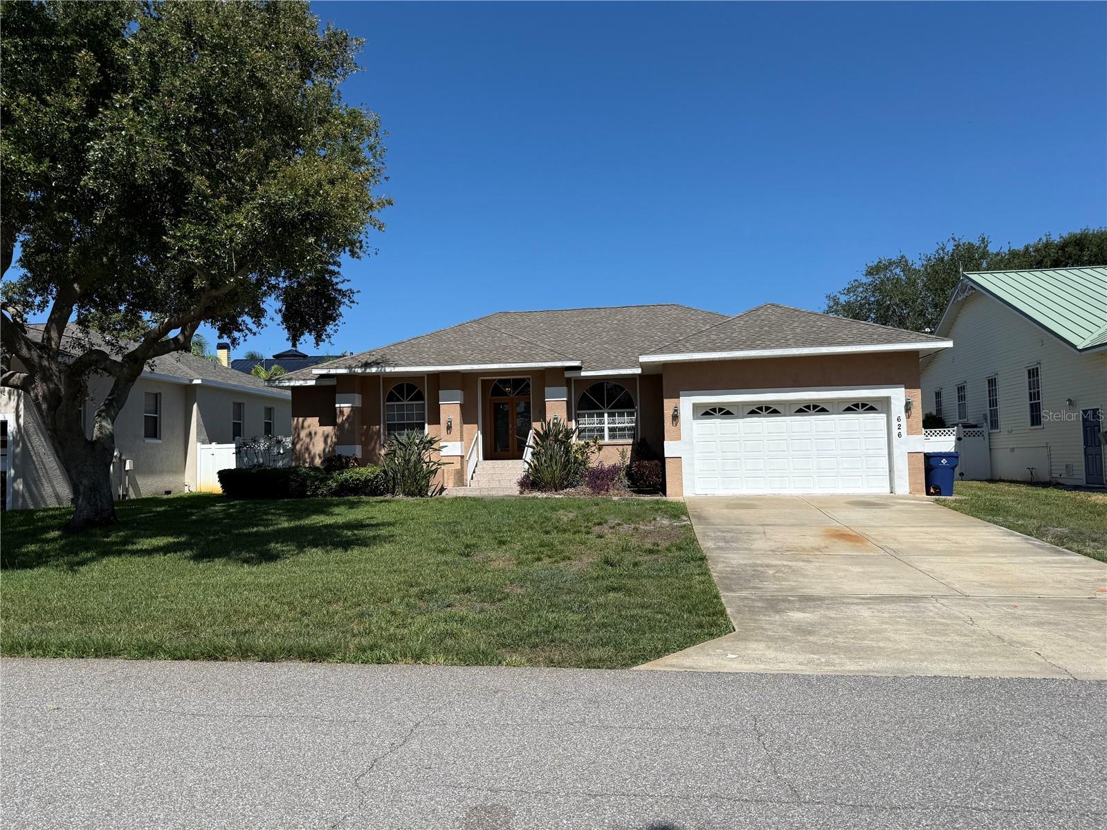 TIERRA VERDE - Residential Lease