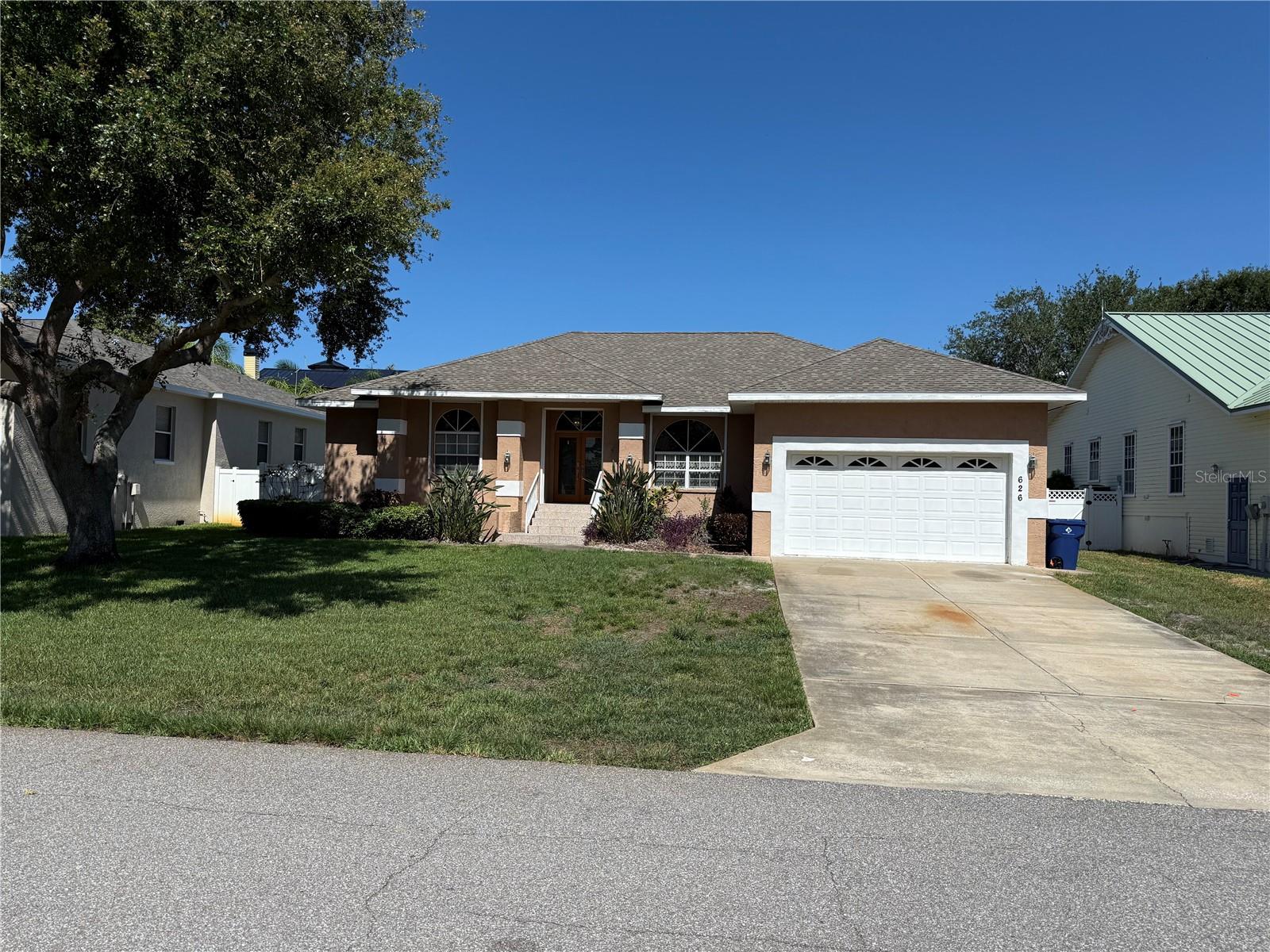 TIERRA VERDE - Residential Lease
