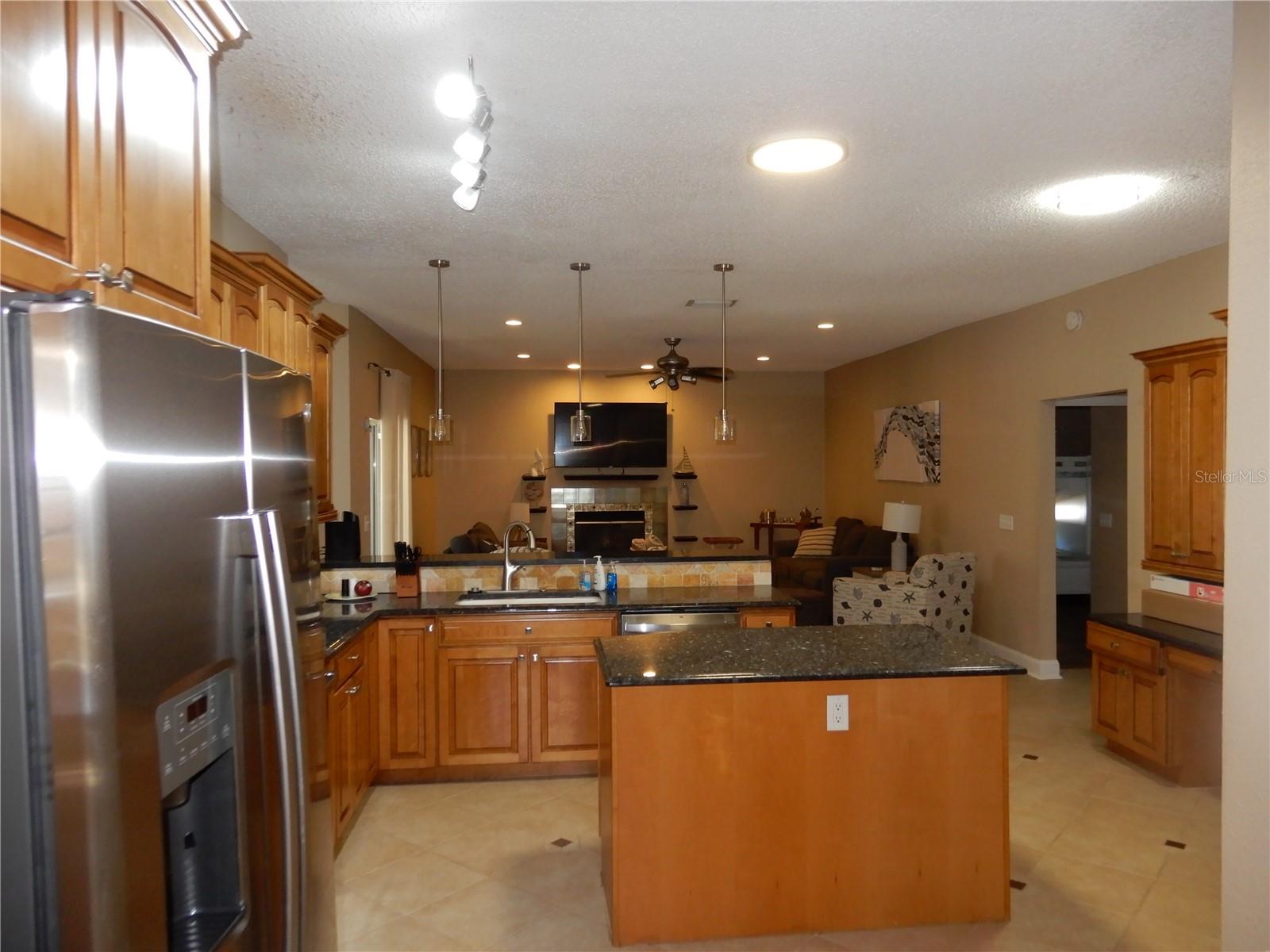 TIERRA VERDE - Residential Lease