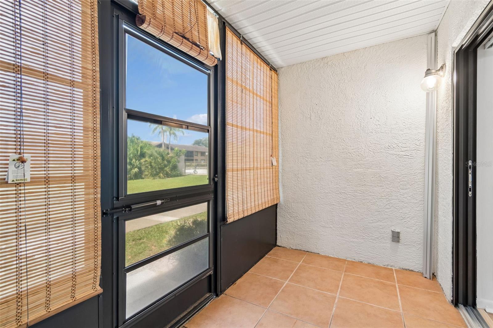 TRAFALGAR SQUARE CONDO - Residential