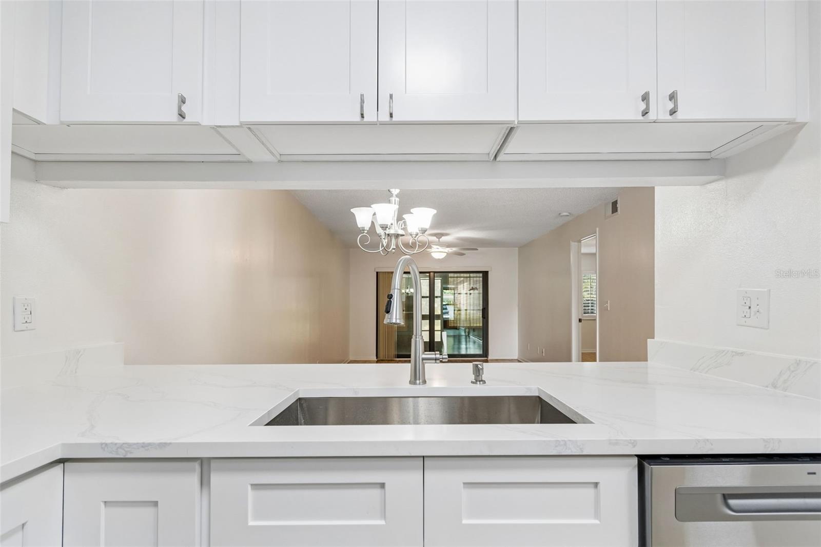 TRAFALGAR SQUARE CONDO - Residential