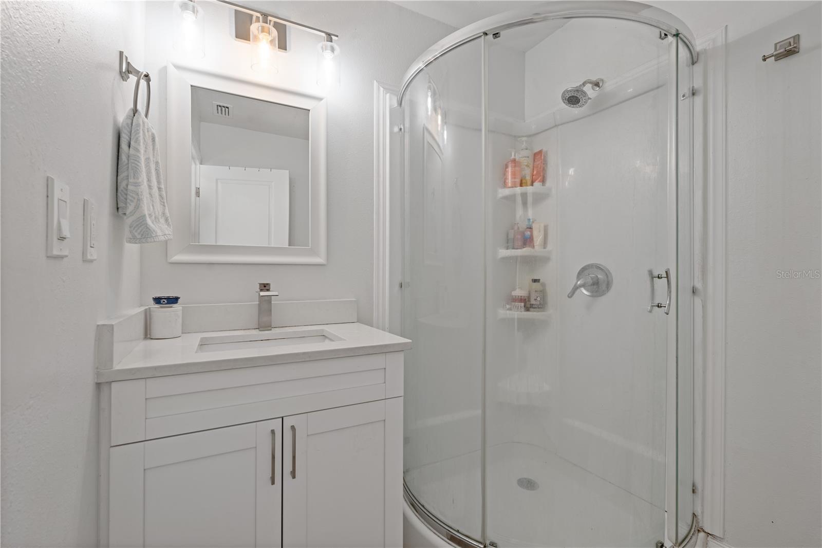 CRESCENT PARK - Residential Lease
