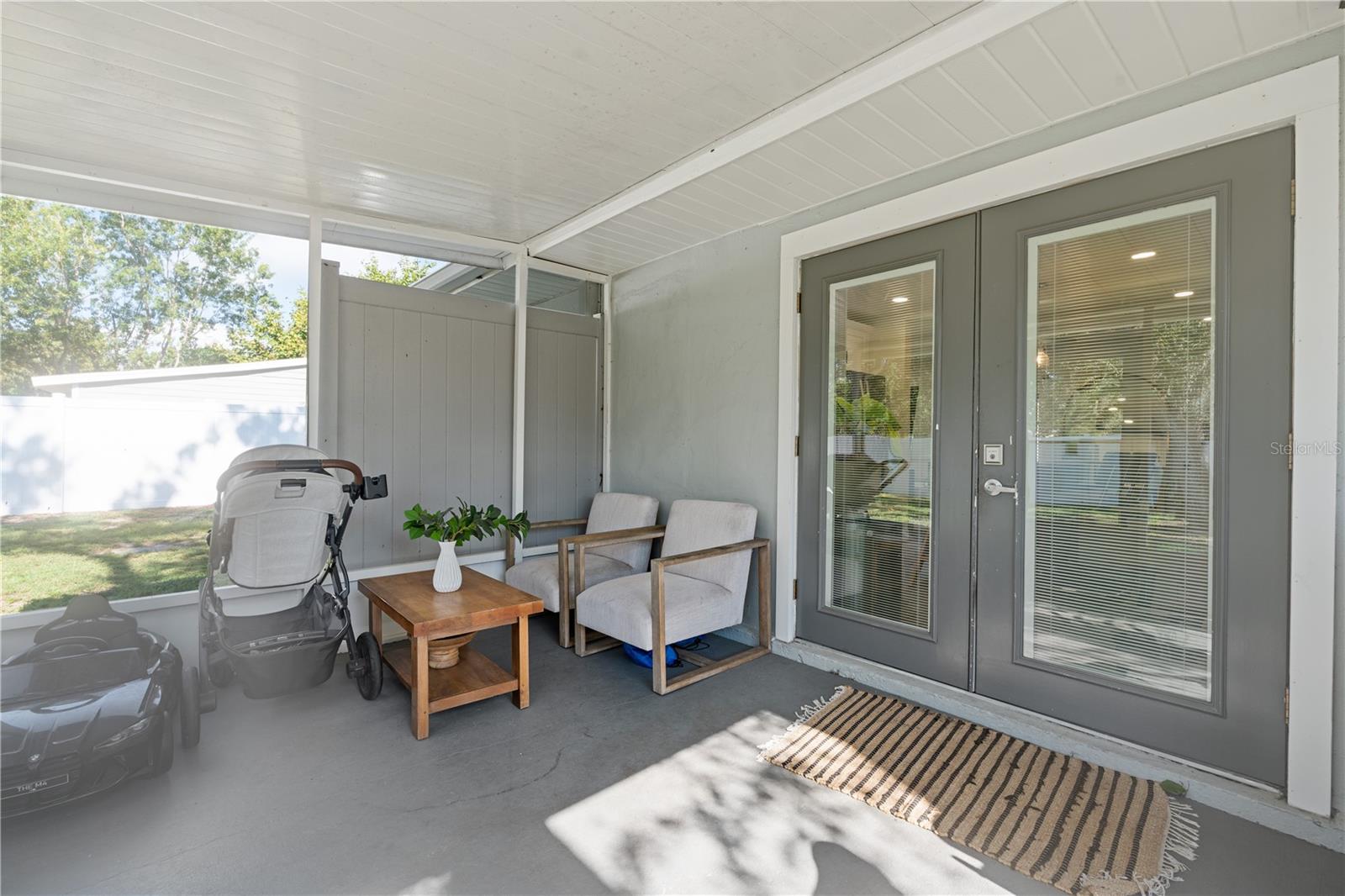 CRESCENT PARK - Residential Lease