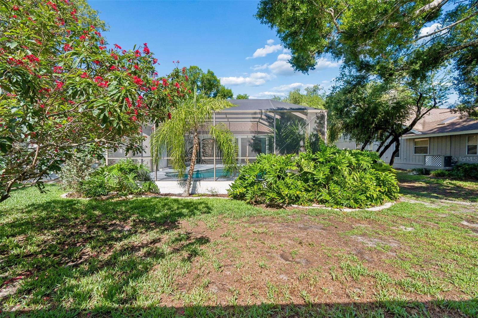 LAKES ESTATES 3 OF SARASOTA - Residential
