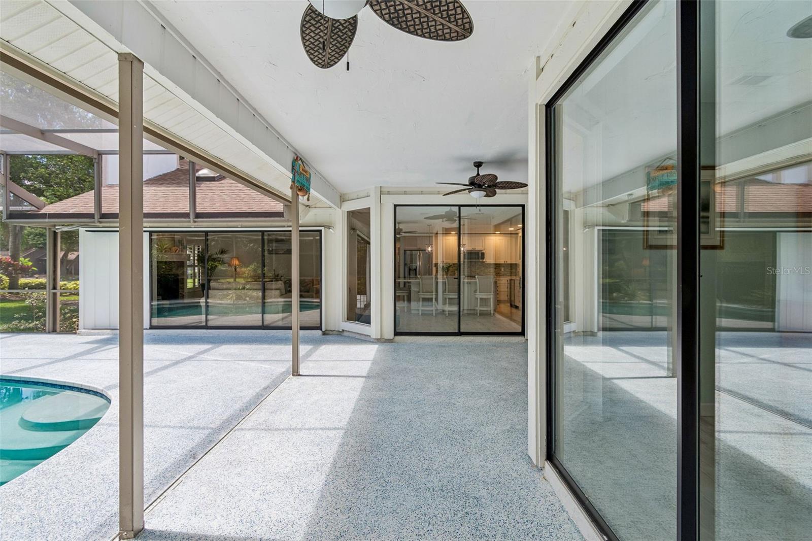 LAKES ESTATES 3 OF SARASOTA - Residential