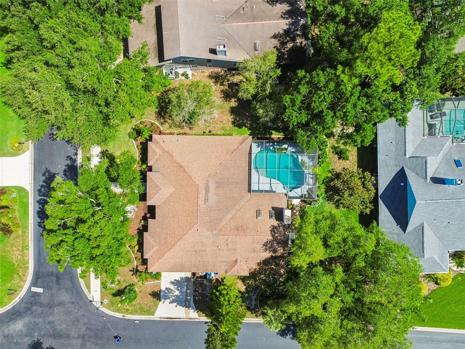 LAKES ESTATES 3 OF SARASOTA - Residential