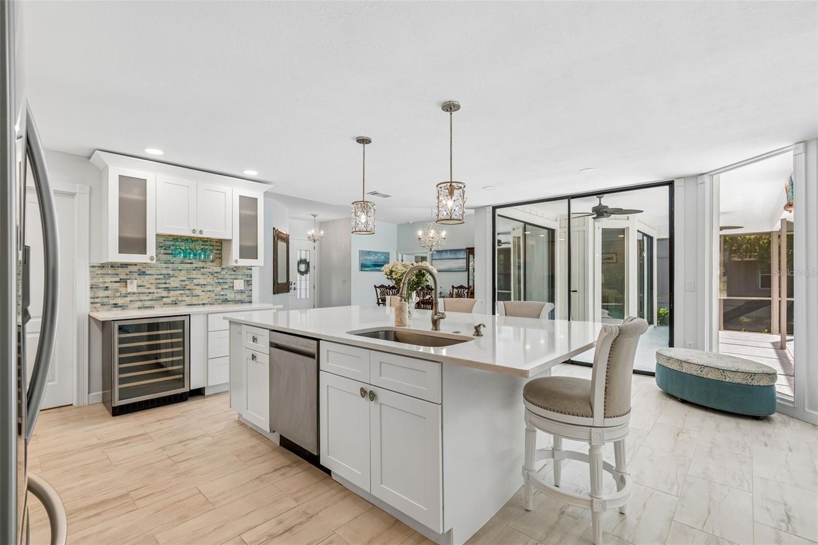 LAKES ESTATES 3 OF SARASOTA - Residential