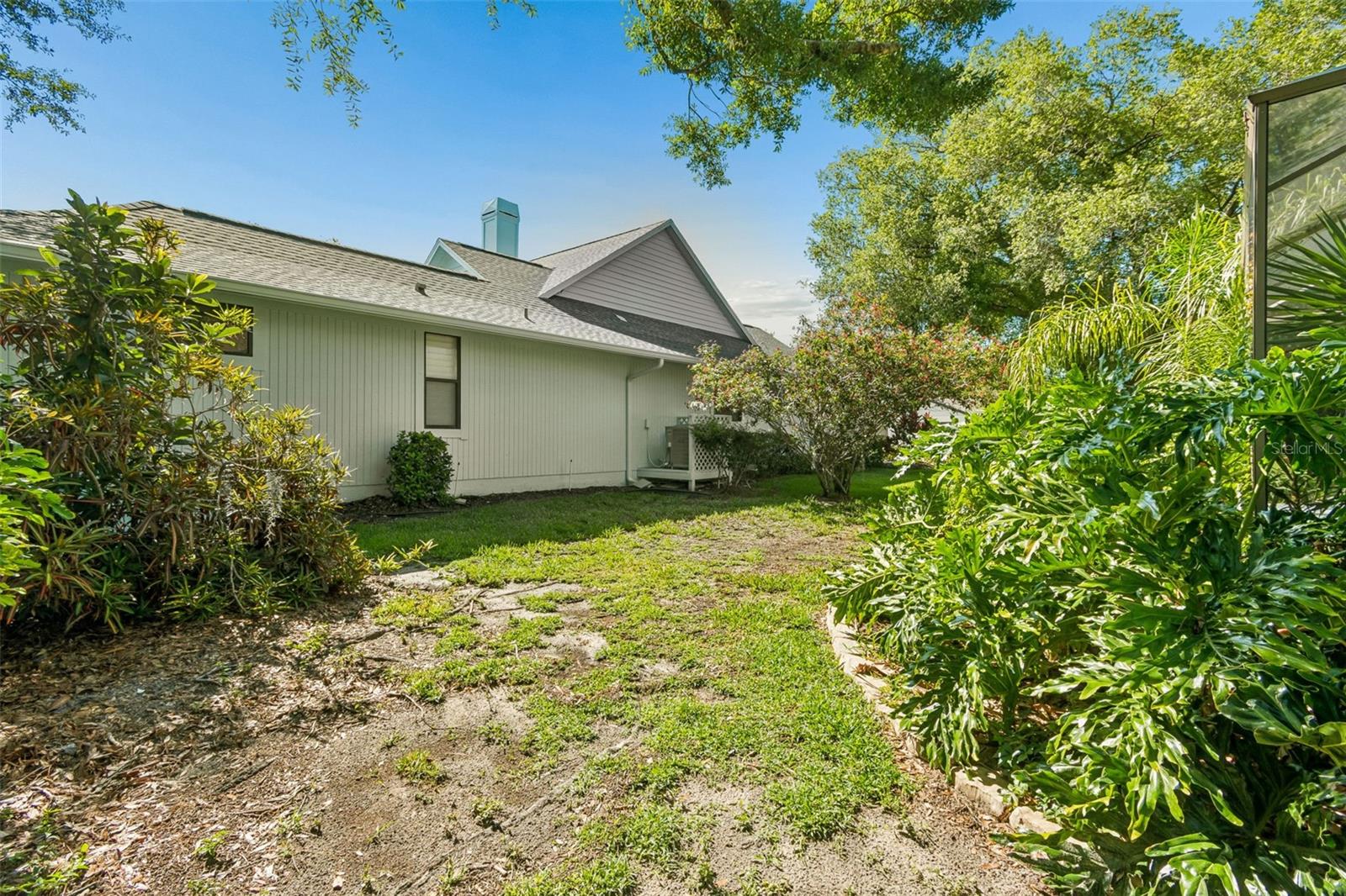 LAKES ESTATES 3 OF SARASOTA - Residential
