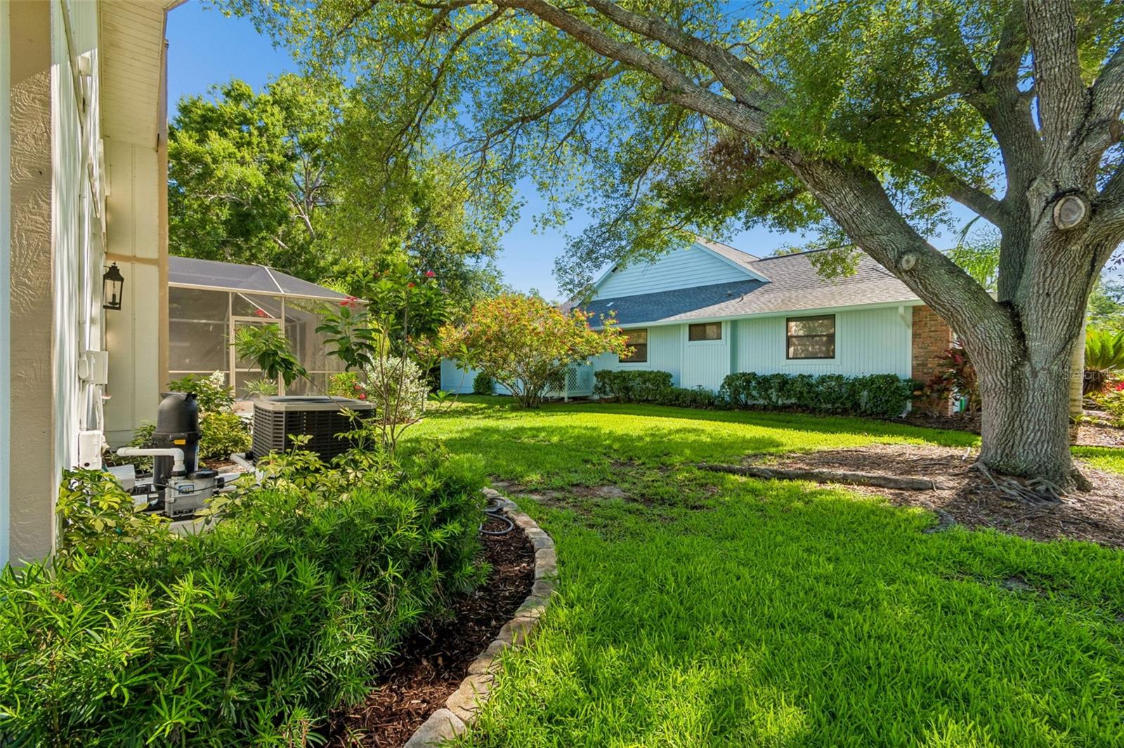 LAKES ESTATES 3 OF SARASOTA - Residential