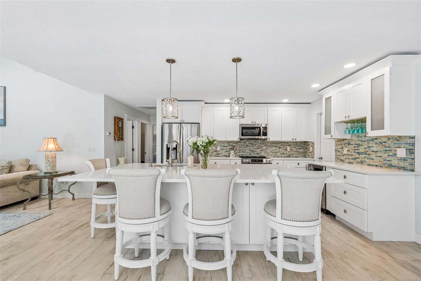 LAKES ESTATES 3 OF SARASOTA - Residential