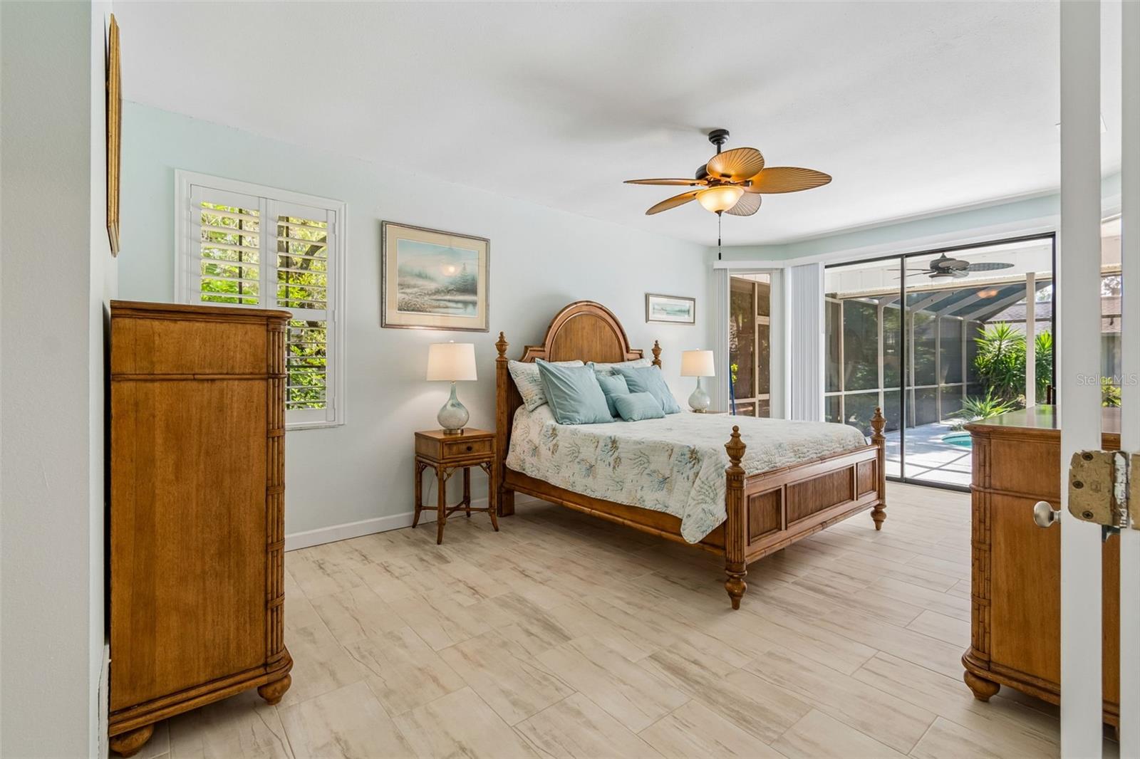 LAKES ESTATES 3 OF SARASOTA - Residential