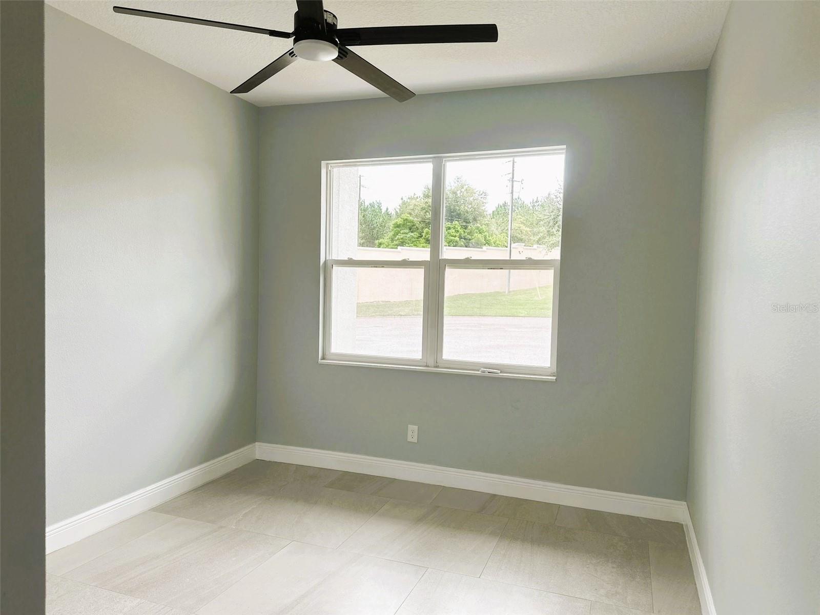 CALABAY PARC AT TOWER LAKE - Residential