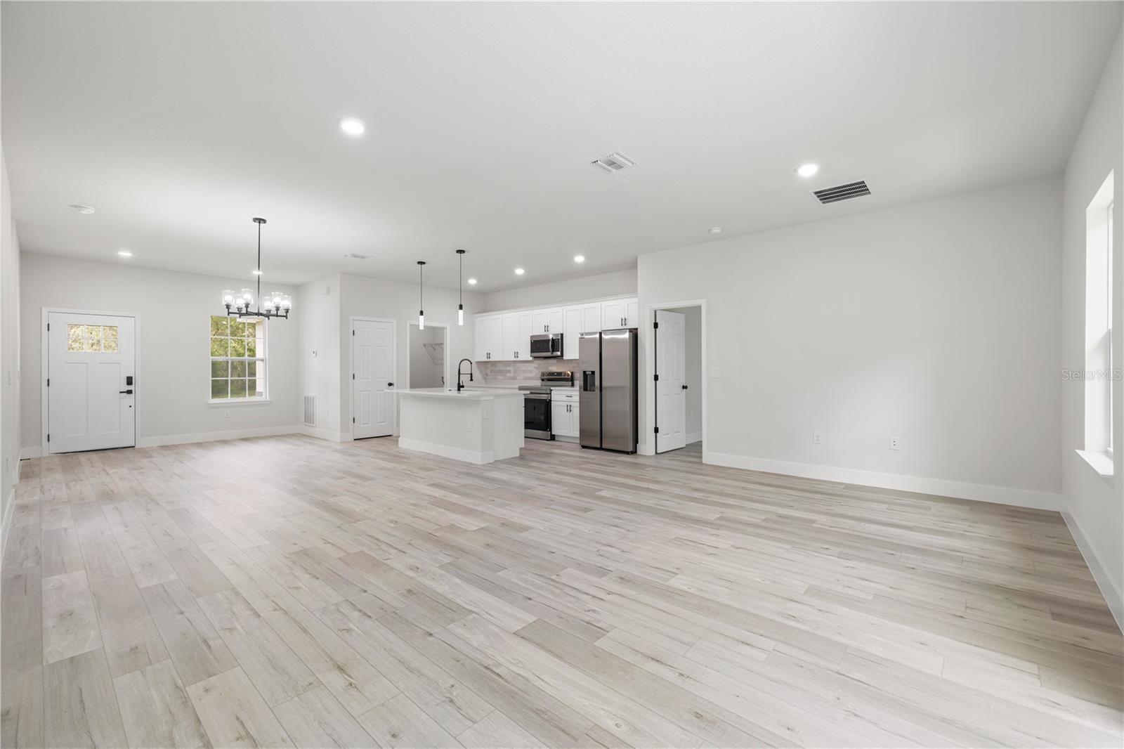 CITRUS SPGS UNIT 06 - Residential