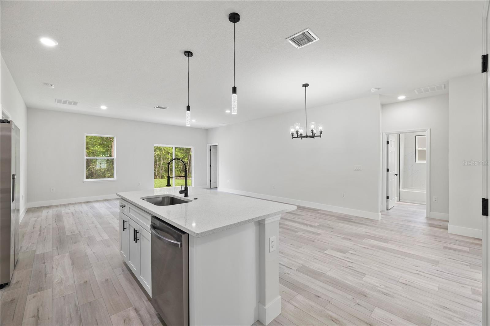 CITRUS SPGS UNIT 06 - Residential