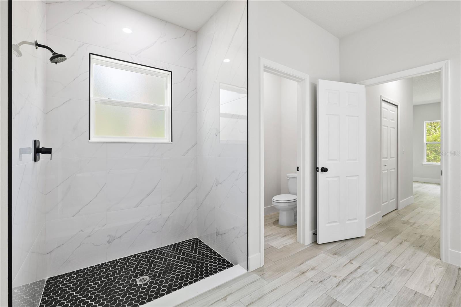 CITRUS SPGS UNIT 06 - Residential