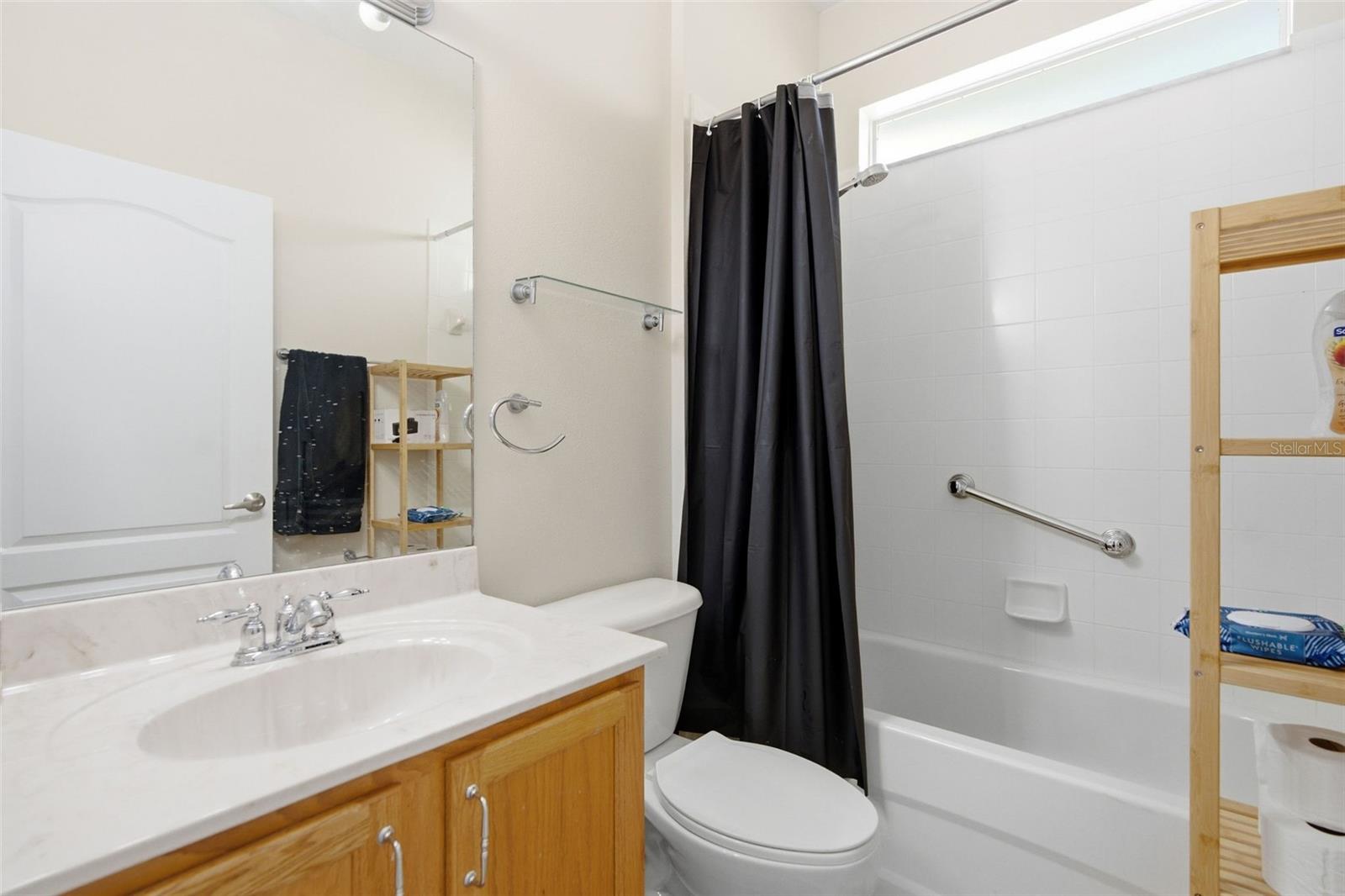 LAKEWOOD RIDGE ESTATES SOUTH - Residential Lease