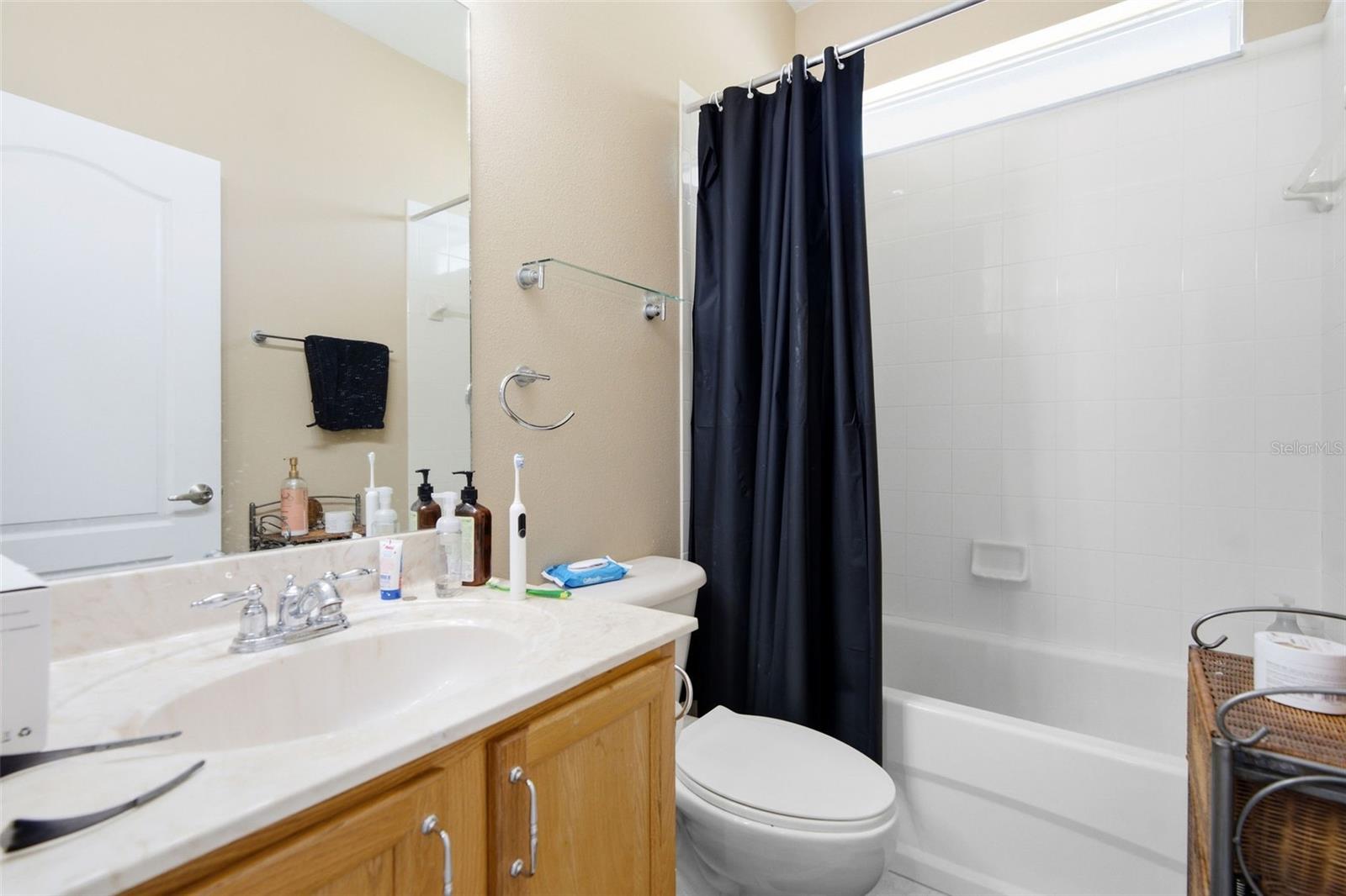 LAKEWOOD RIDGE ESTATES SOUTH - Residential Lease