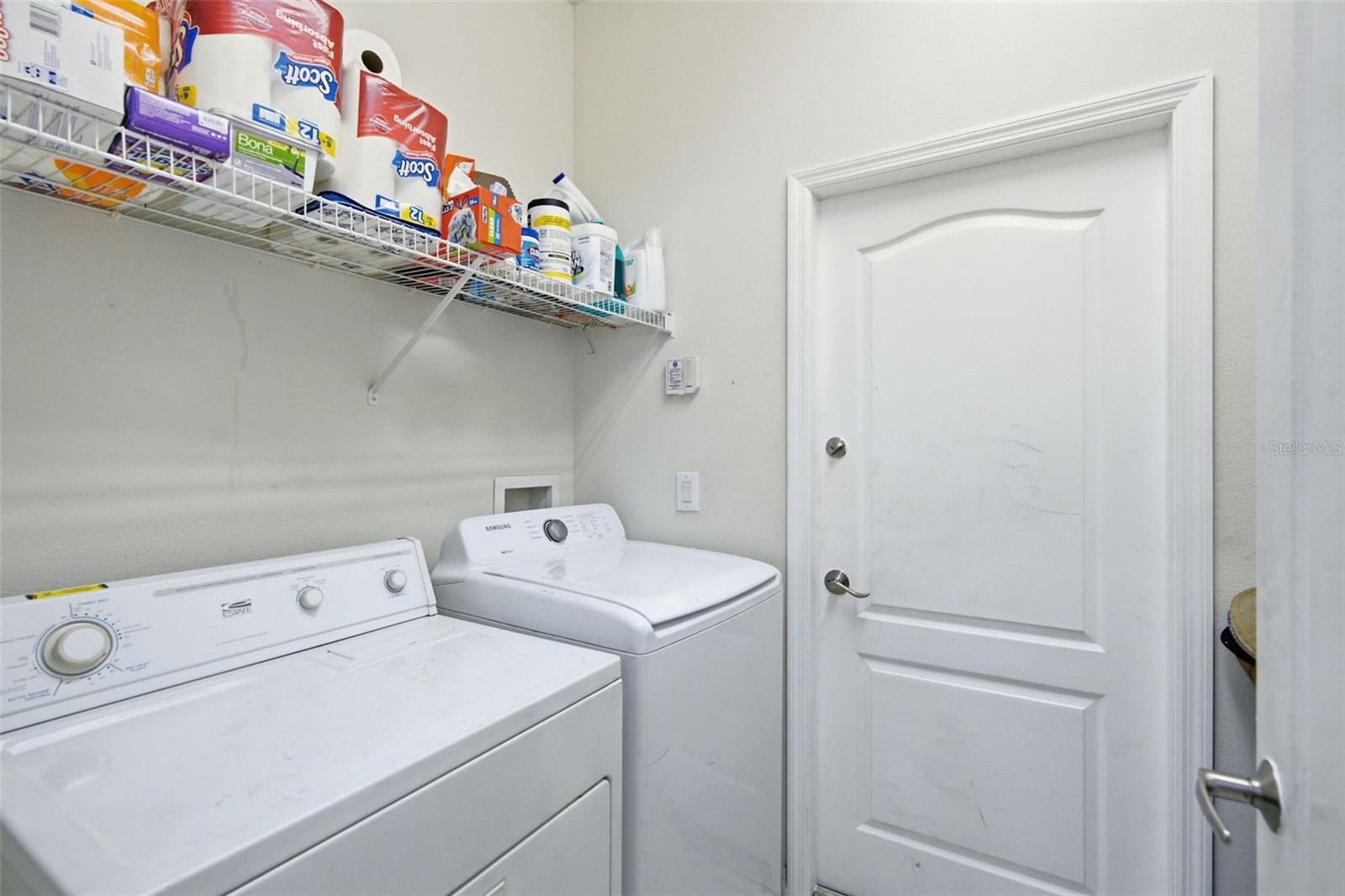LAKEWOOD RIDGE ESTATES SOUTH - Residential Lease