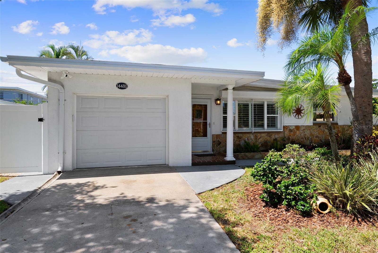 YELLOW BANKS GROVE 3RD ADD - Residential