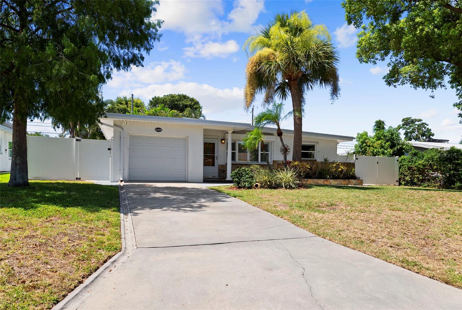 YELLOW BANKS GROVE 3RD ADD - Residential