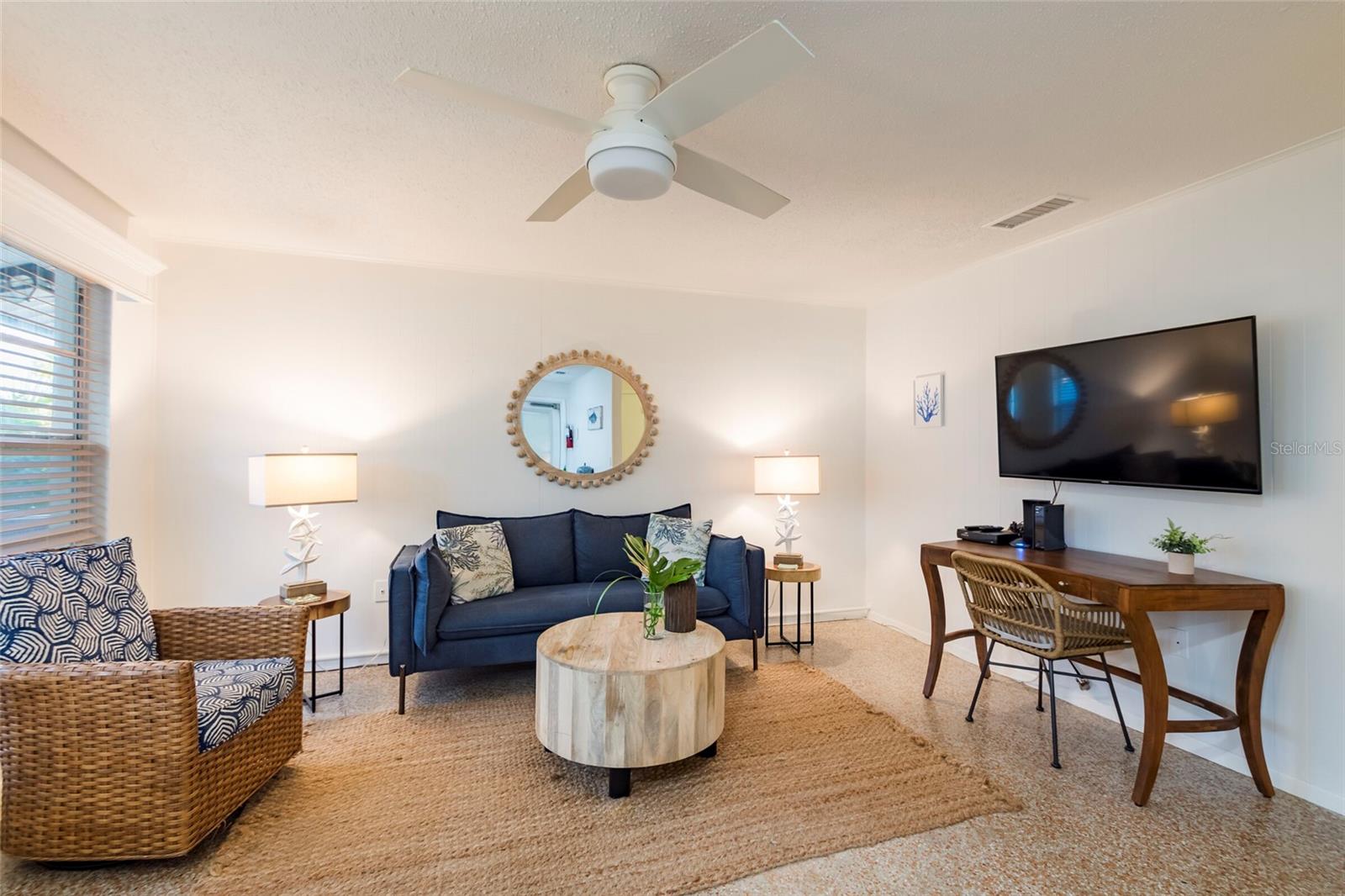 ANNA MARIA BEACH - Residential Income