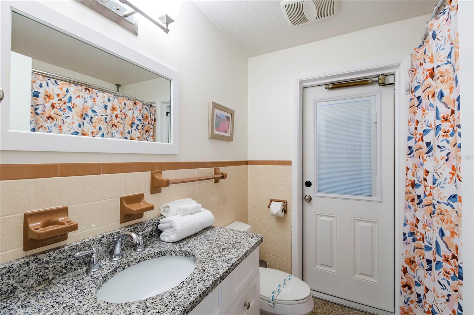 ANNA MARIA BEACH - Residential Income