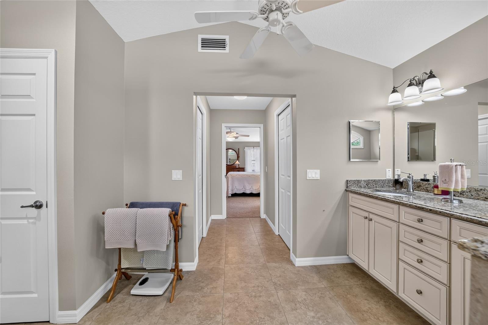 AVONDALE - Residential