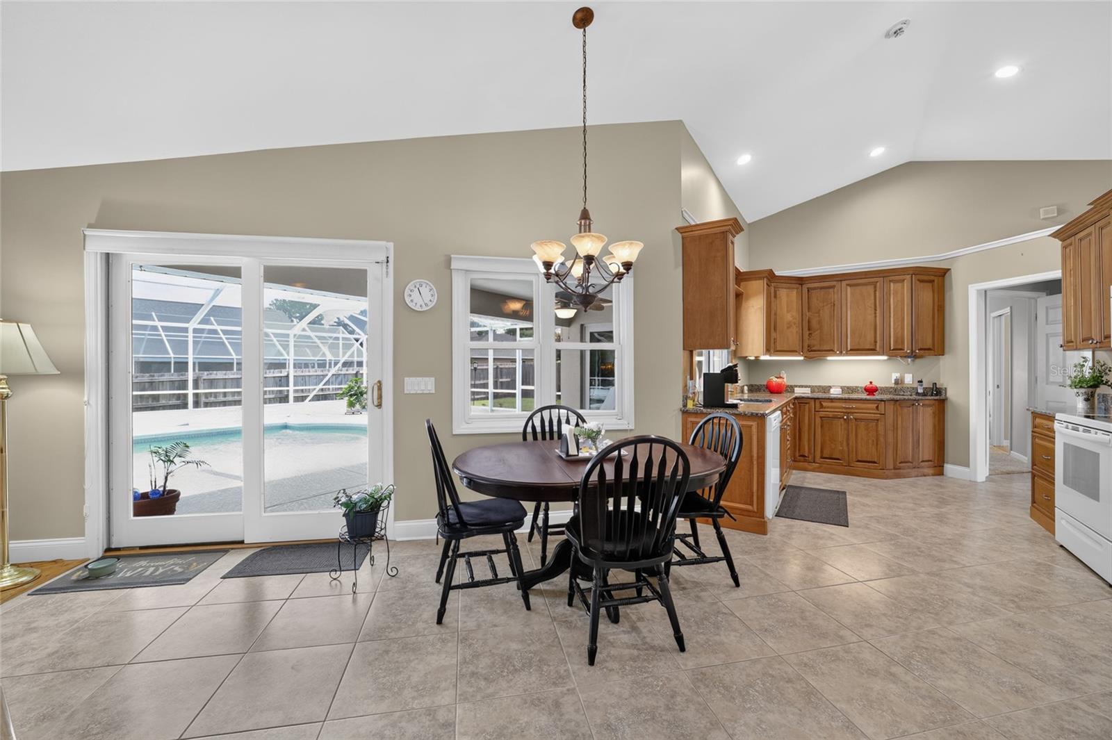 AVONDALE - Residential