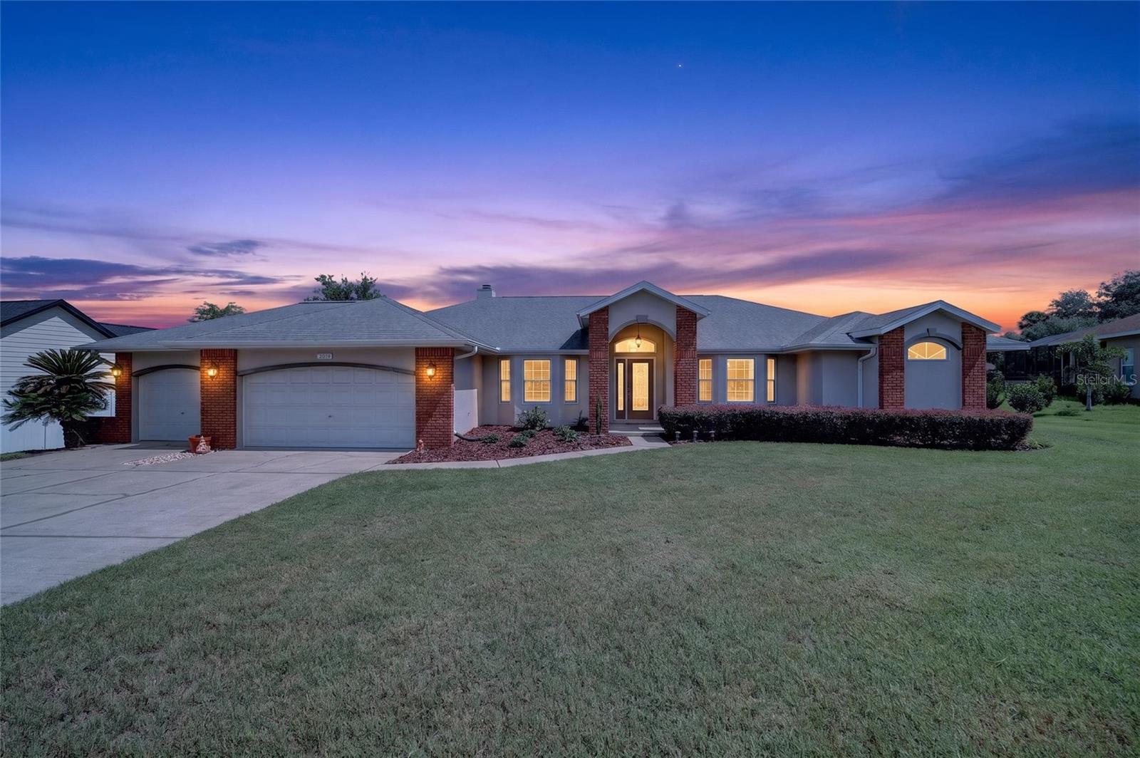 AVONDALE - Residential
