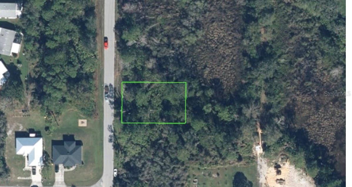 Sebring is located in central Florida and known for beautiful lakes, outdoor recreation, historic charm, and a community spotlighted by HGTV. A rare opportunity to own a great residential lot in one of Central Florida’s most desirable and welcoming towns. Great residential lot is great location.